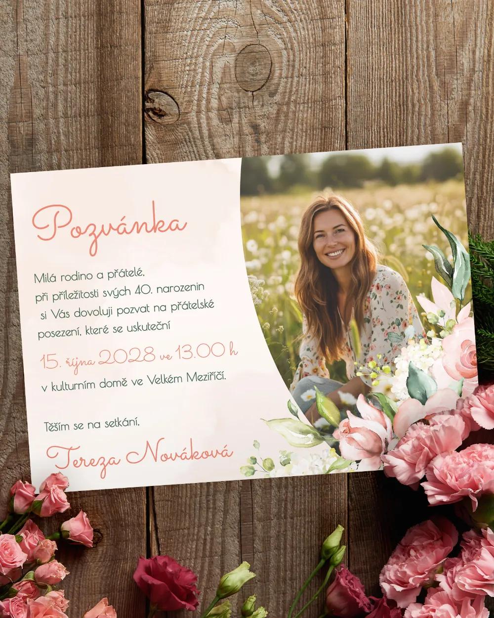 Pozvánka na narozeniny s fotkou Šípové růže 08