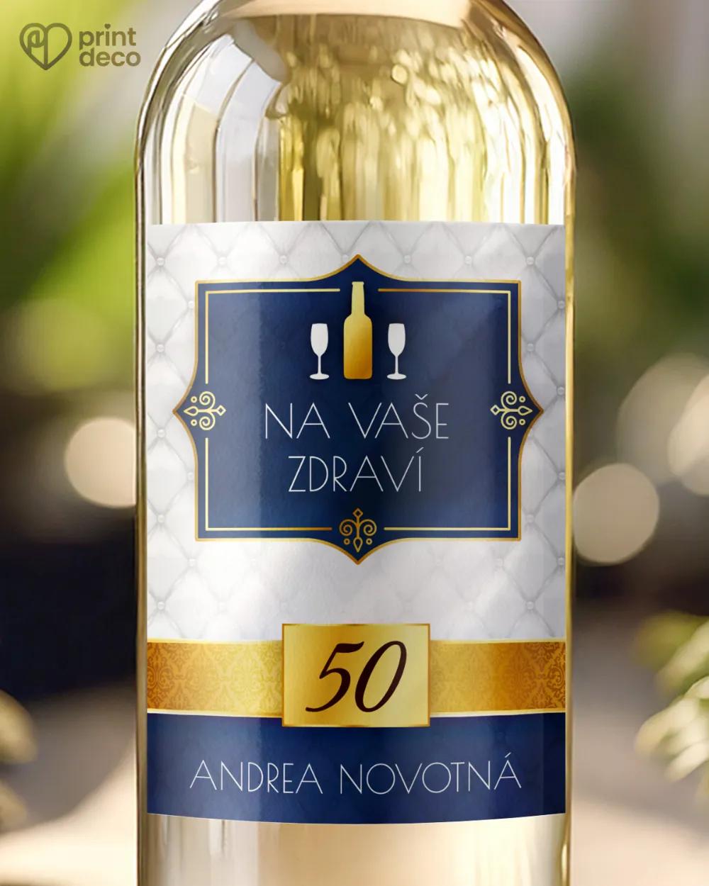 Etikety na láhve s královským motivem